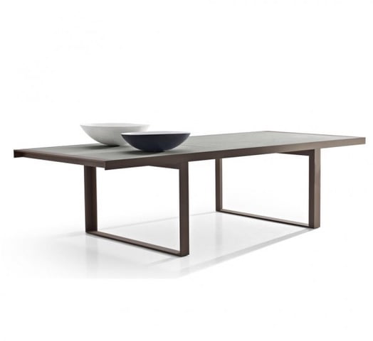 B&amp;B Italia Canasta '13 tafel outdoor Van der Donk interieur